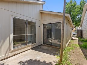 2853  Capella Circle , Garland Texas 75044