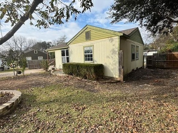 617  Oak Street , Garland Texas 75040