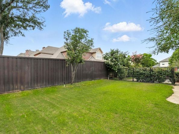 109  Visalia Lane , Denton Texas 76210