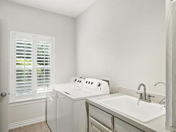 109  Visalia Lane , Denton Texas 76210