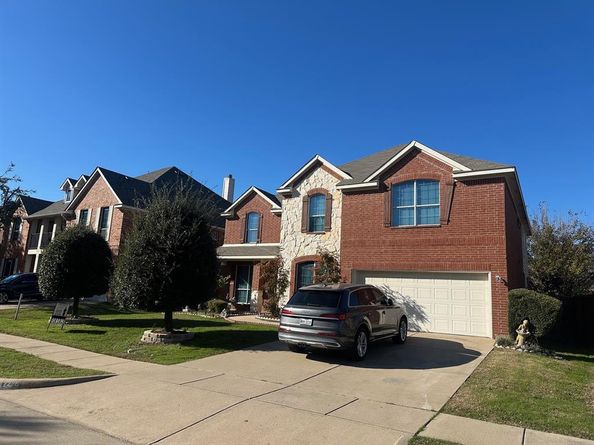 2228  Sparrow Hawk Court , Grand Prairie Texas 75052