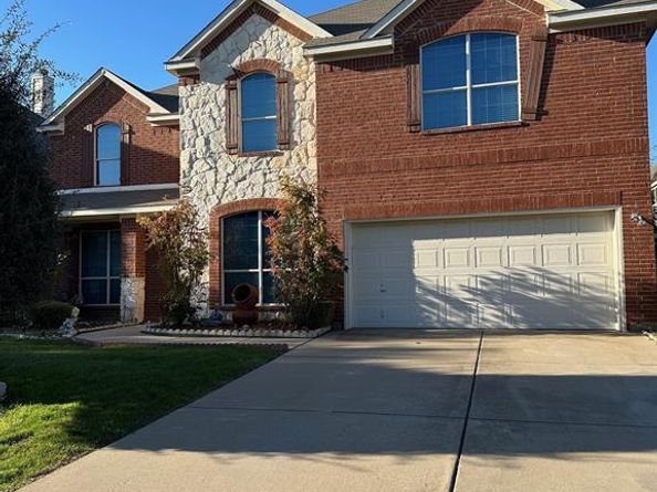 2228  Sparrow Hawk Court , Grand Prairie Texas 75052