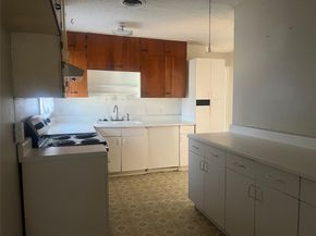 1721  Jocyle Street , Arlington Texas 76010