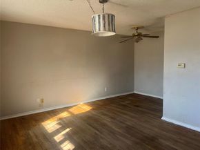 1721  Jocyle Street , Arlington Texas 76010