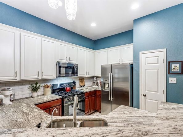 1712  Jasmine Trail , Savannah Texas 76227