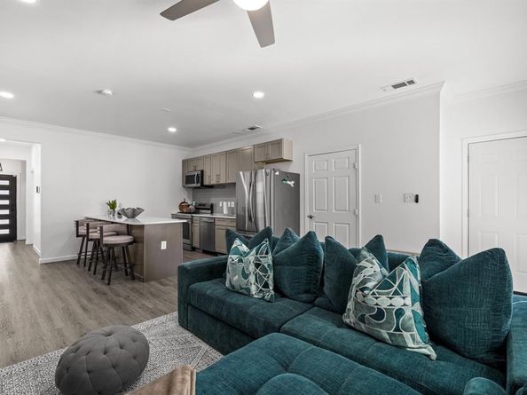 3144  Harmon Street , Dallas Texas 75215