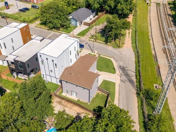 3144  Harmon Street , Dallas Texas 75215