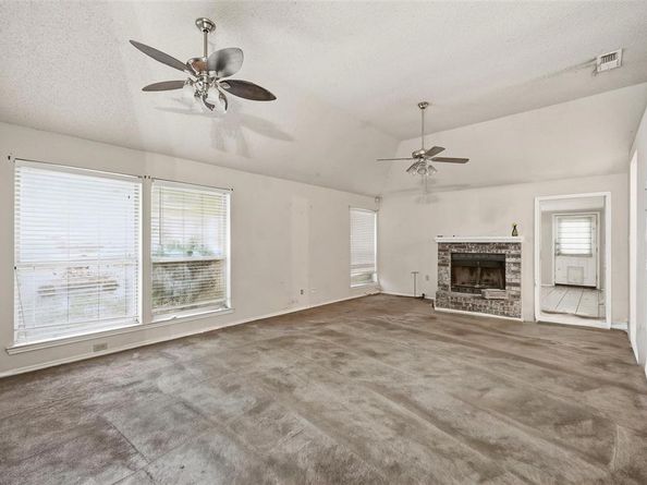 8812  Sabinas Trail , Fort Worth Texas 76118