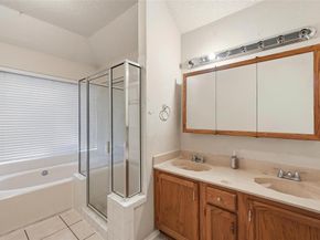 8812  Sabinas Trail , Fort Worth Texas 76118