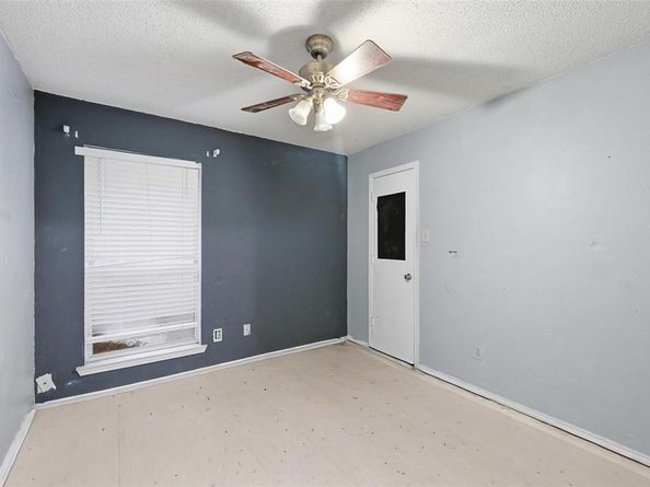 8812  Sabinas Trail , Fort Worth Texas 76118