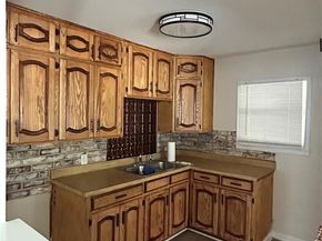 1600  Beaumont Street , Fort Worth Texas 76106