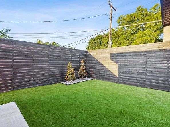 6822  Victoria Avenue , Dallas Texas 75209