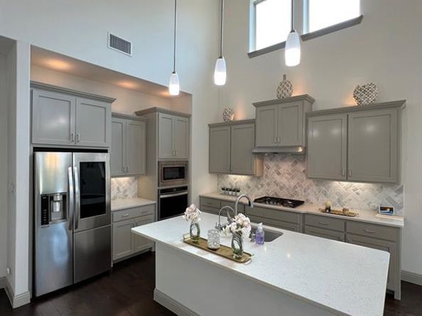 1820  Silver Marten Trail , Arlington Texas 76005