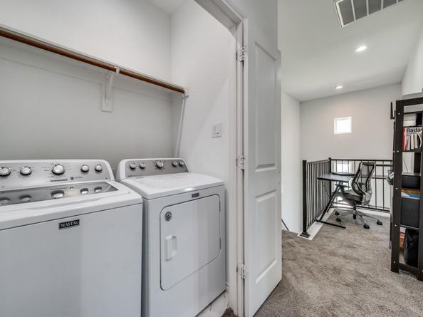 2709  Pennsylvania Avenue , Dallas Texas 75215