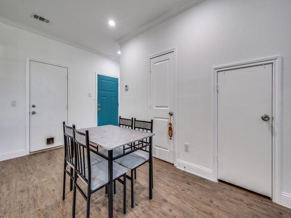 2709  Pennsylvania Avenue , Dallas Texas 75215