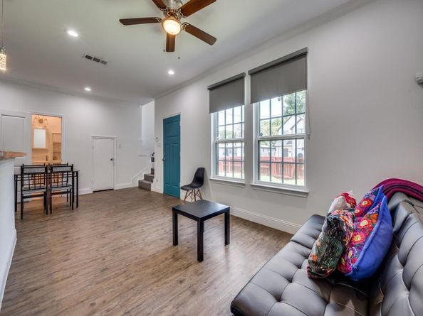 2709  Pennsylvania Avenue , Dallas Texas 75215