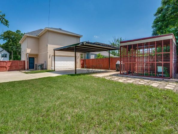 2709  Pennsylvania Avenue , Dallas Texas 75215