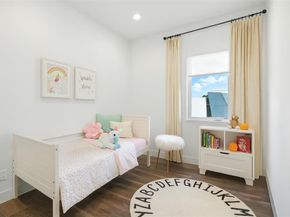 4640  Munger Avenue  102, Dallas Texas 75204