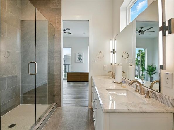 4640  Munger Avenue  102, Dallas Texas 75204
