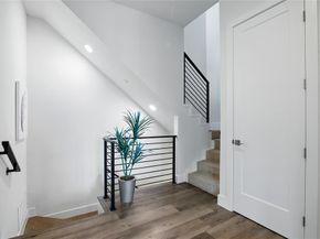 4640  Munger Avenue  102, Dallas Texas 75204