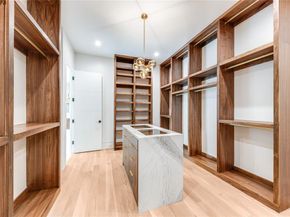 10142  Coppedge Lane , Dallas Texas 75229