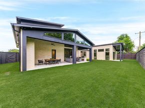 10142  Coppedge Lane , Dallas Texas 75229