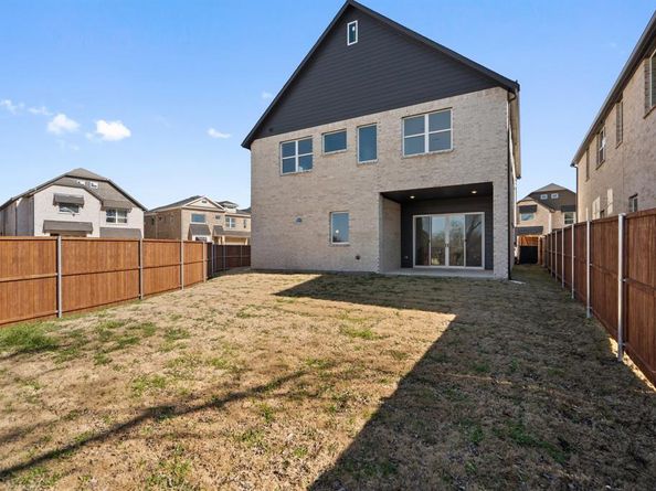 2129  Oak Haven Court , Garland Texas 75044
