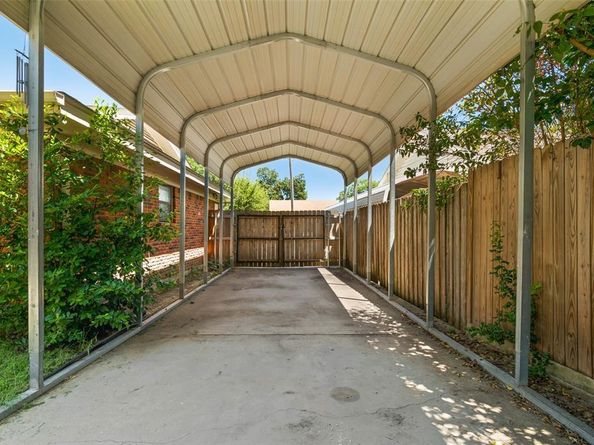 4629  Fawn Drive , Fort Worth Texas 76132