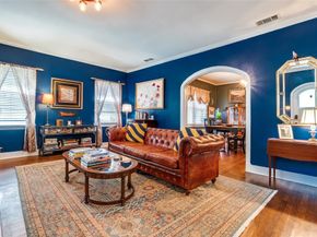 5407  Merrimac Avenue , Dallas Texas 75206