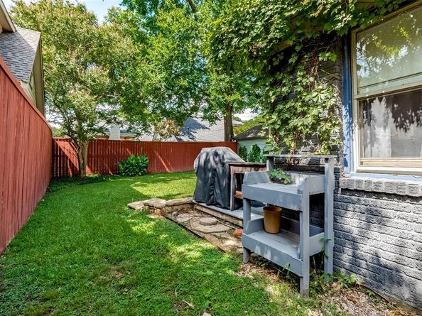 5407  Merrimac Avenue , Dallas Texas 75206