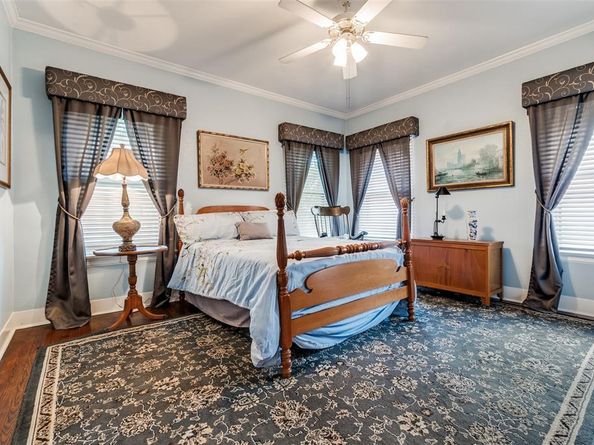 5407  Merrimac Avenue , Dallas Texas 75206