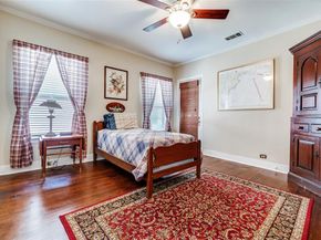 5407  Merrimac Avenue , Dallas Texas 75206
