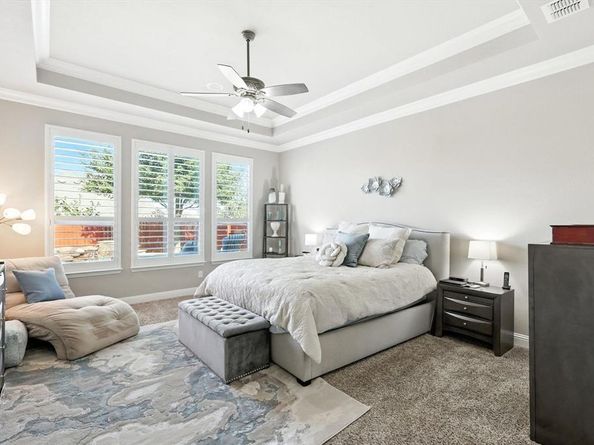 6704  Oak Knoll Road , Flower Mound Texas 76226
