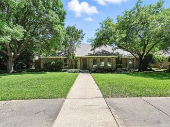 2016  Chestnut Hill Lane 