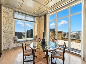 2555 N Pearl Street  2200, Dallas Texas 75201