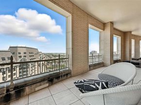 2555 N Pearl Street  2200, Dallas Texas 75201