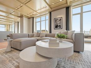 2555 N Pearl Street  2200, Dallas Texas 75201