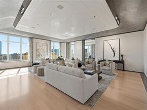 2555 N Pearl Street  2200, Dallas Texas 75201