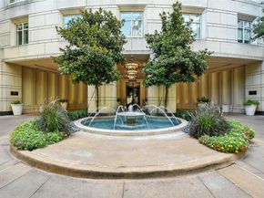 2555 N Pearl Street  2200, Dallas Texas 75201