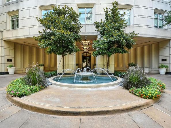 2555 N Pearl Street  2200, Dallas Texas 75201