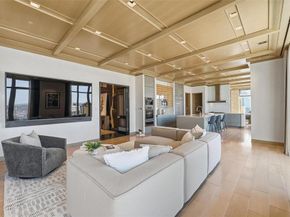 2555 N Pearl Street  2200, Dallas Texas 75201