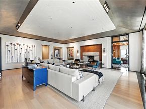 2555 N Pearl Street  2200, Dallas Texas 75201