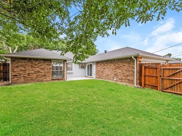 7155  Penshire Lane , Dallas Texas 75227