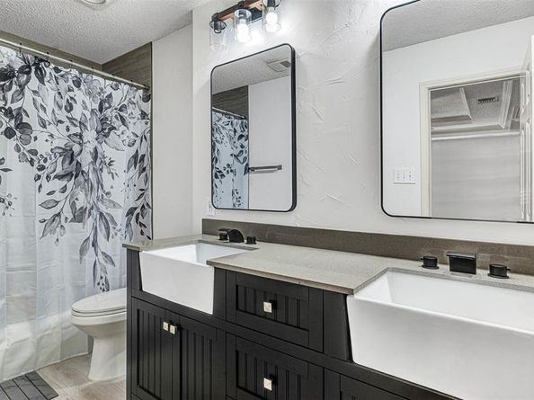 3024  Silver Springs Lane , Richardson Texas 75082