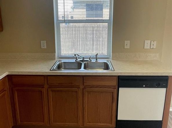 4753  Sea Ridge Drive , Fort Worth Texas 76133