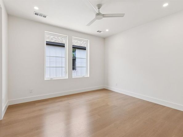 2022  Euclid Avenue , Dallas Texas 75206