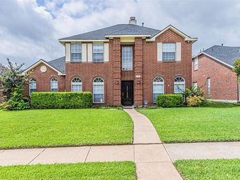 1018  Sumner Drive 