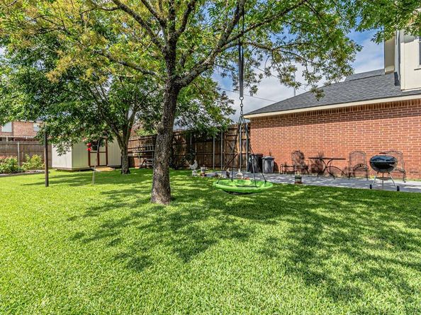1018  Sumner Drive , Mesquite Texas 75149