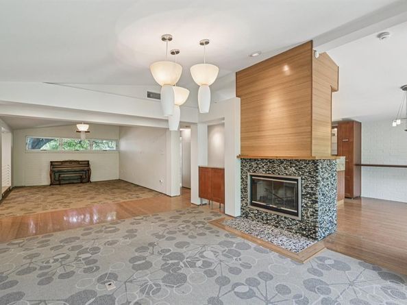 10369  Country Club Drive , Dallas Texas 75218