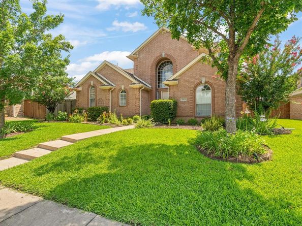 1813  Stewart Drive , Carrollton Texas 75010